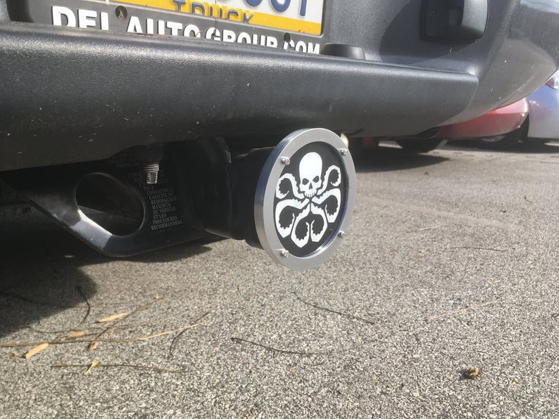 Hydra Round Reflective Hitch Cover – 1st Amendment Hitch Covers
